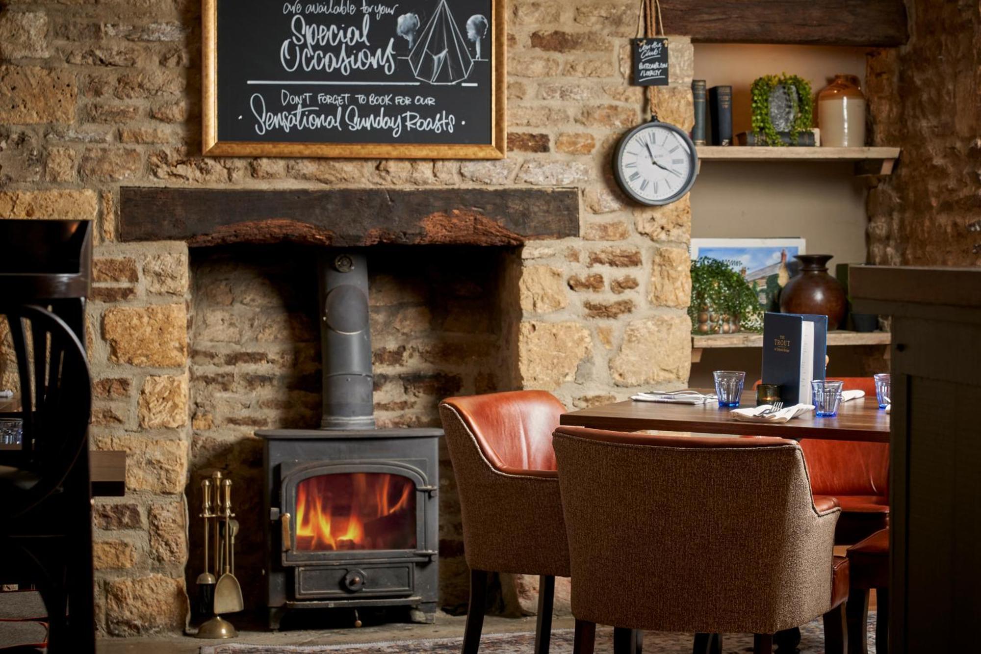 The Trout At Tadpole Bridge Hotell Faringdon Eksteriør bilde